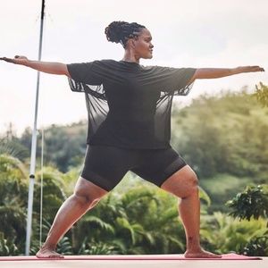 NWT Athleta Mesh Oversized Tee